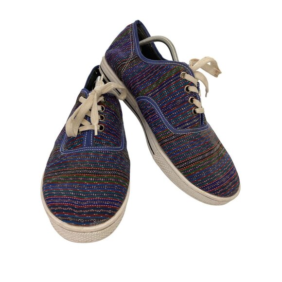 Kuero's Y Mucho Mas Unisex size Men 10 Women 12 Canvas Sneakers  shoes - Picture 1 of 8